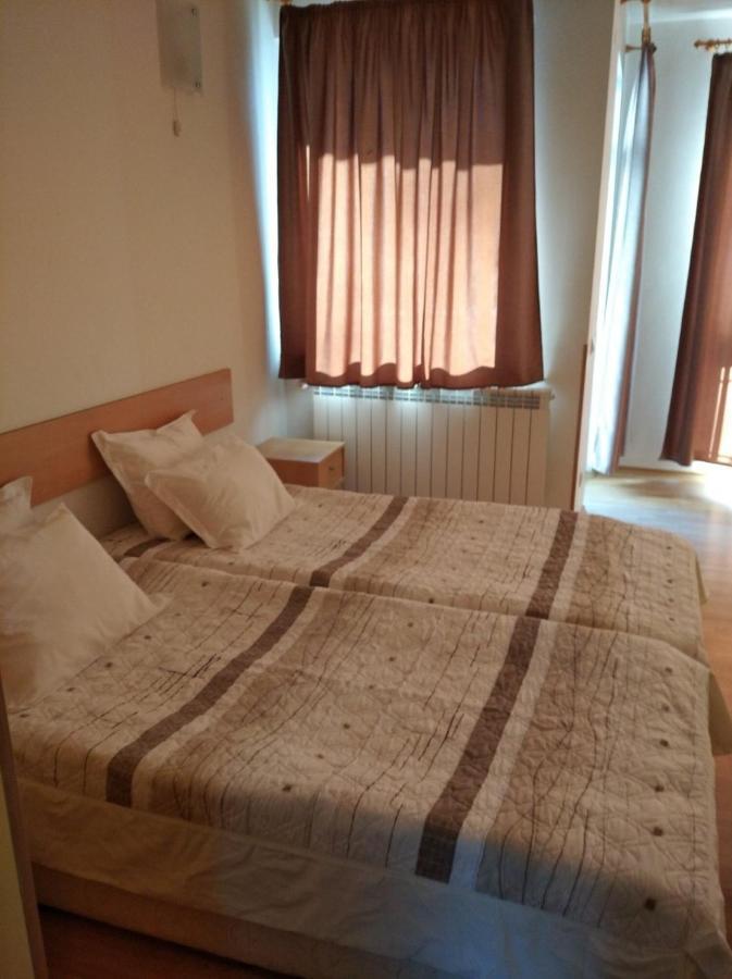 Apart Hotel Flora Residence - Clover Building Flat 09 Боровец Екстериор снимка
